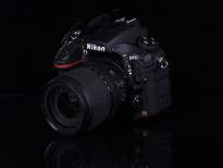 尼康D810专业全画幅单反相机正在进行促销 最新价格为12699元