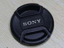 SONY单反相机镜头盖的作用 索尼FE 16-35mm F4 ZA OSS广角变焦镜头推荐
