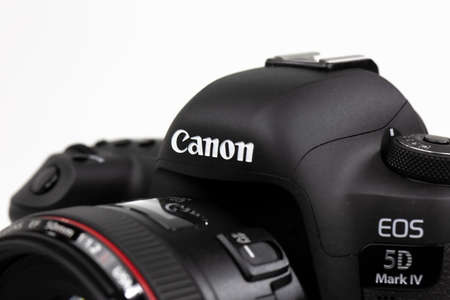 2,871 Canon Camera Stock Photos and Images - 123RF