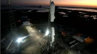 SpaceX 猎鹰 9 号火箭第14次飞行发射任务被迫中止
