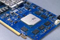 英特尔和谷歌共同研发出 E2000 IPU 芯片：降低数据中心主 CPU 负载