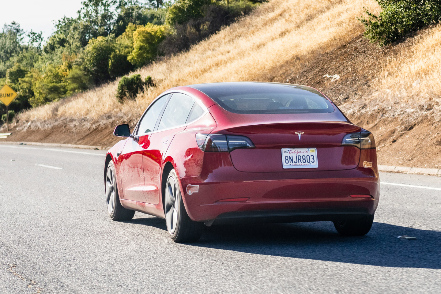 Race to the clouds: Battery thermal behavior simulation of a Tesla Model 3  - Simcenter