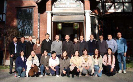 脑机接口产业技术路线图研究项目专家研讨会在沪顺利召开