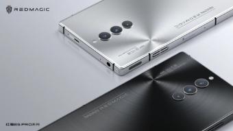 6月28日红魔 8S Pro系列的外观设计公布：将提供三款配色，配备 RGB 灯效风扇