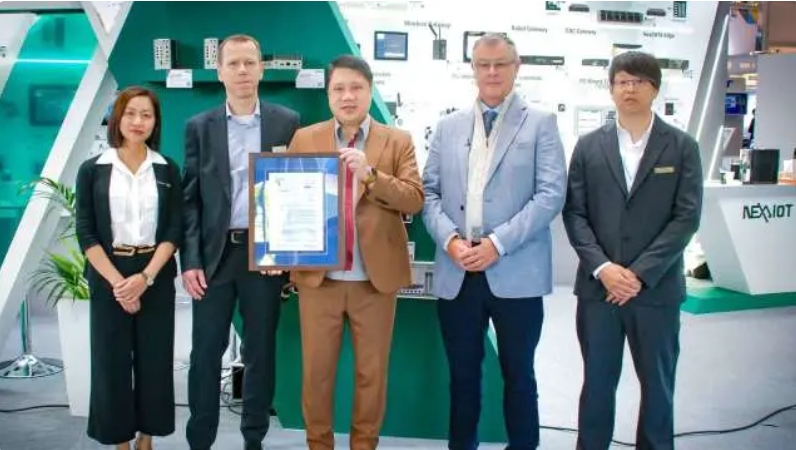 新汉获德国莱因认证 携手英特尔发表全球首款x86协作型机器人